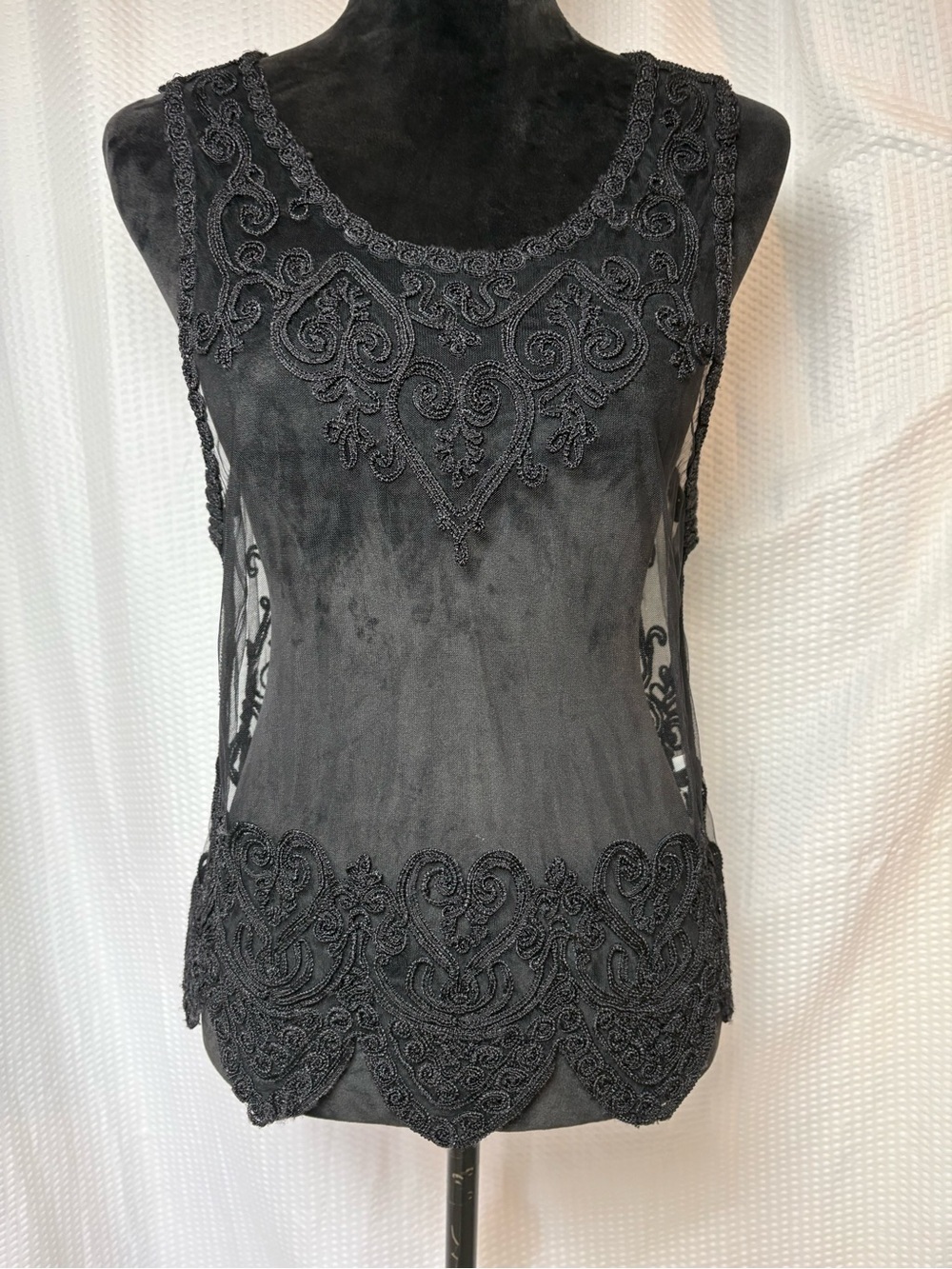 My Michelle VTG Sleeveless Black Sheer Tank Top Heavy Embroidered Size L